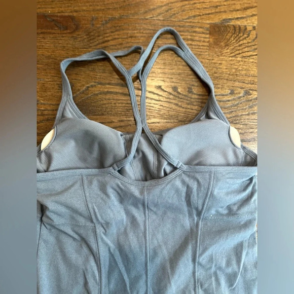 ATHLETA WOMEN'S INNER GODDESS TANK TOP Size Small Light Gray  n0888 - Picture 6 of 8